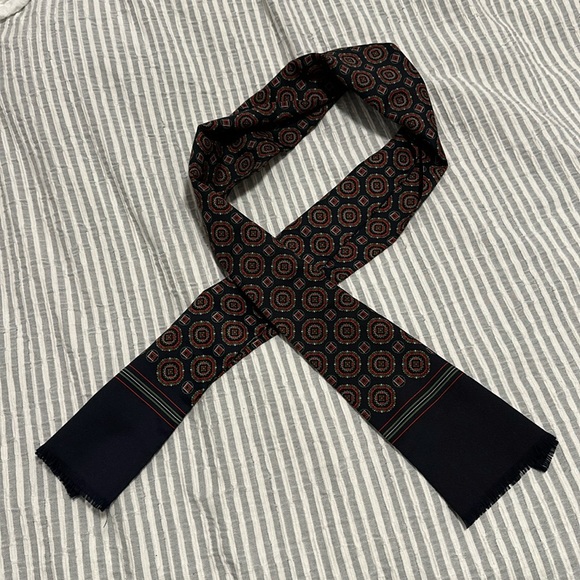 Vintage Silk Scarf - Picture 3 of 4